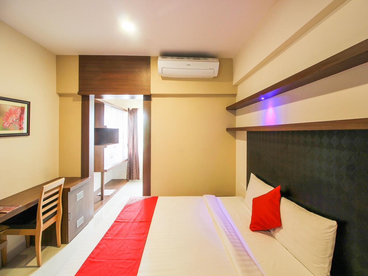 Rio Meridian Hotel Mysuru Zewnętrze zdjęcie